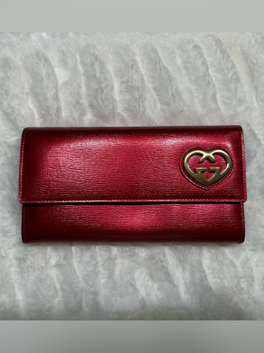 Gucci Metallic Red Heart Logo Continental Wallet